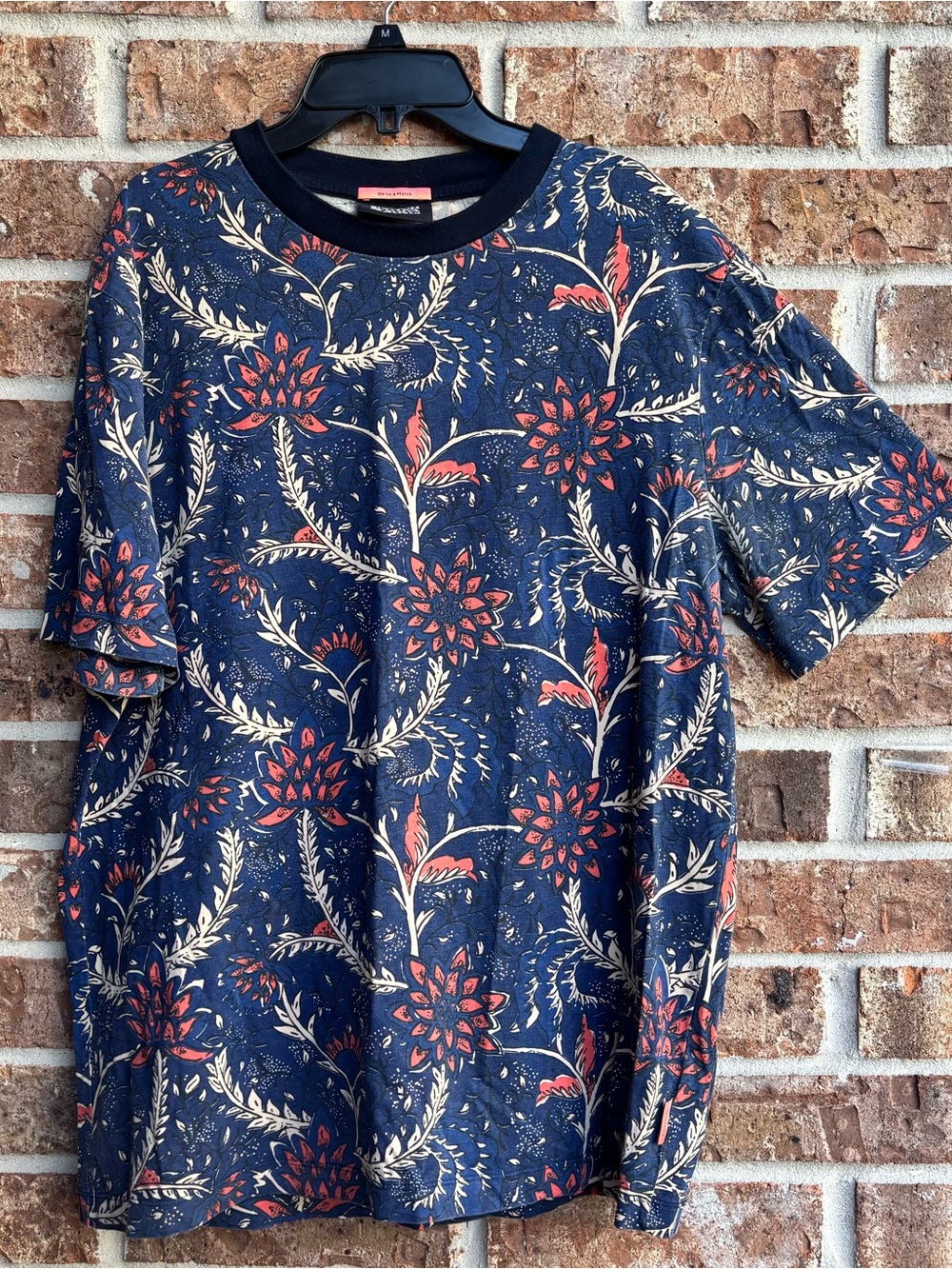 Scotch & Soda Navy Floral Short-Sleeve Tee with Coral & Cream Print